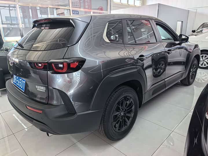 Mazda CX-50, 2023 — фото 4 из 9