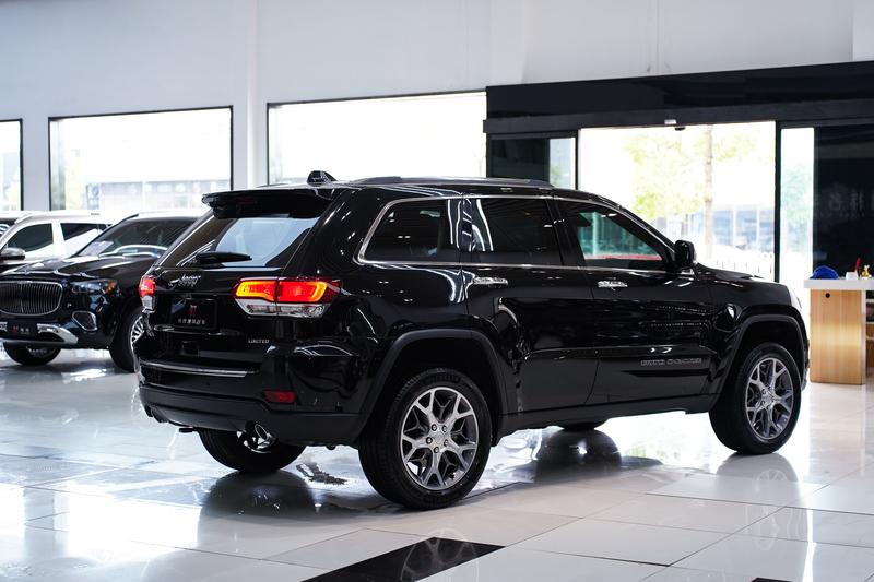 Jeep Grand Cherokee, 2022 — фото 6 из 12