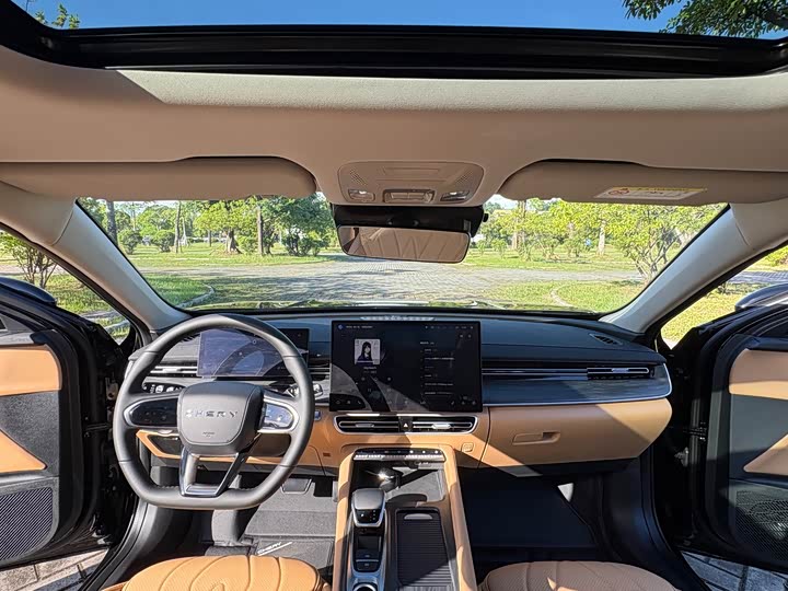 Chery Arrizo 8 Pro, 2025 — фото 6 из 9