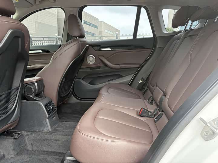 BMW X1, 2021 — фото 6 из 9