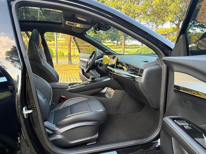 MG Motor 5 Scorpio, 2022 — фото 6 из 9