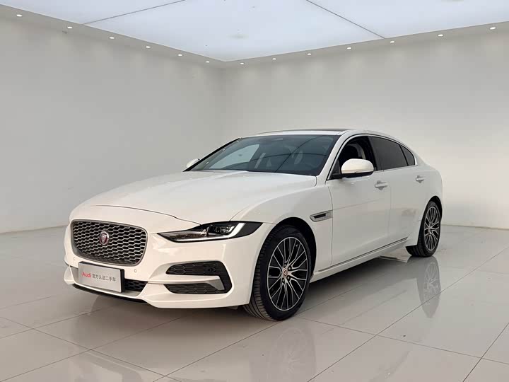 Jaguar XE L, 2022 — купить в Костроме под ключ