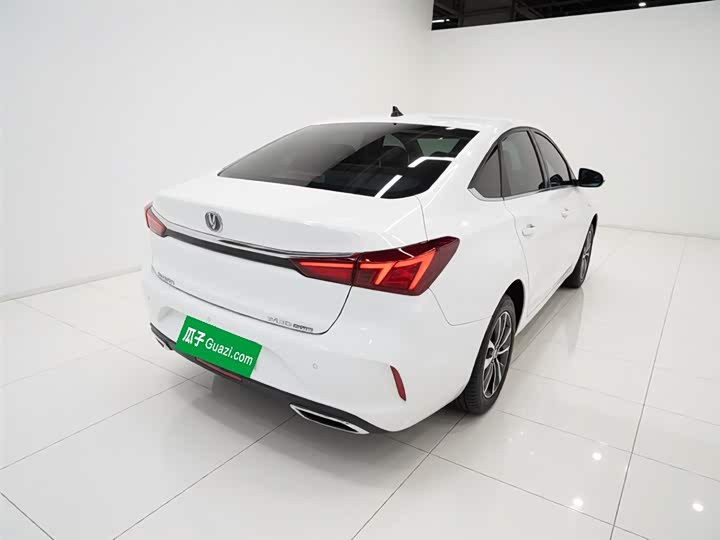 Changan Eado Plus, 2022 — фото 7 из 9