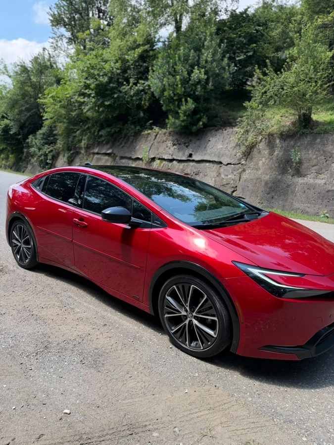 Toyota Prius, 2023