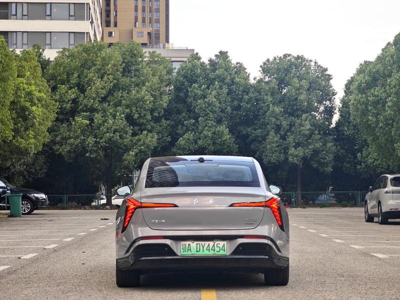 Hongqi EH5 (Tiangong 05), 2025 — фото 5 из 10