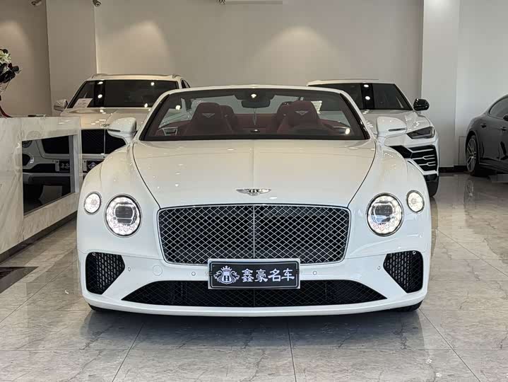 Bentley Continental GT, 2023 — фото 2 из 9