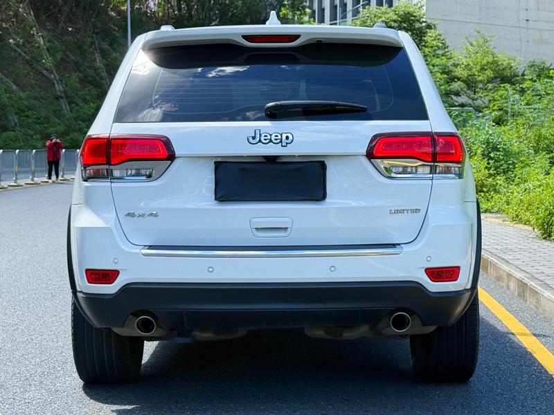 Jeep Grand Cherokee, 2022 — фото 5 из 12