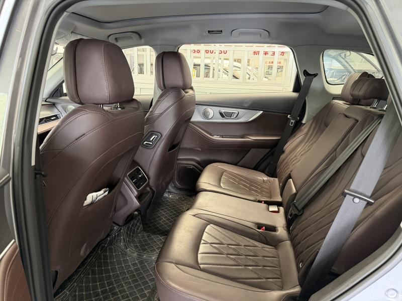 Chery Tiggo 8 Pro, 2023 — фото 12 из 12