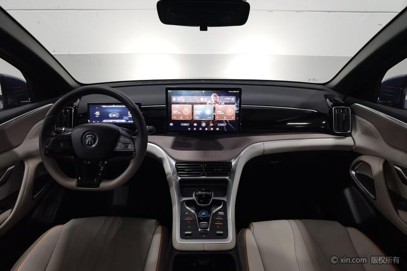 BYD Song Pro Hybrid, 2023 — фото 8 из 12