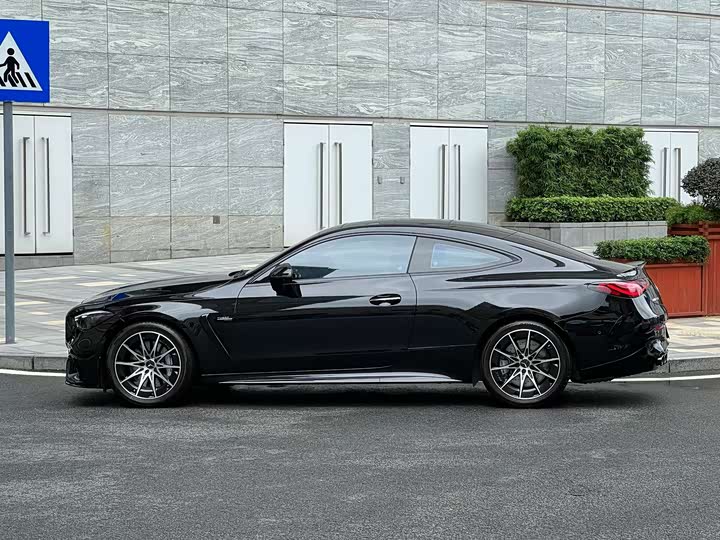 Mercedes-Benz CLE-Class AMG, 2025 — фото 3 из 9