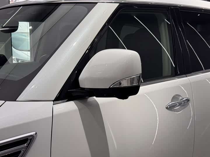 Nissan Armada, 2023 — фото 3 из 9