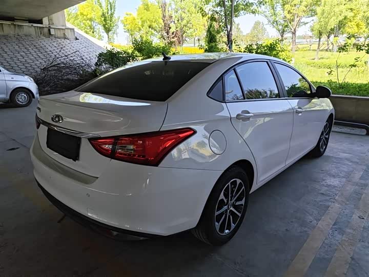 Chery Arrizo 5, 2023 — фото 7 из 9