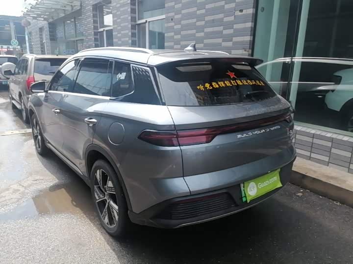 BYD Song Pro Hybrid, 2024 — фото 5 из 9