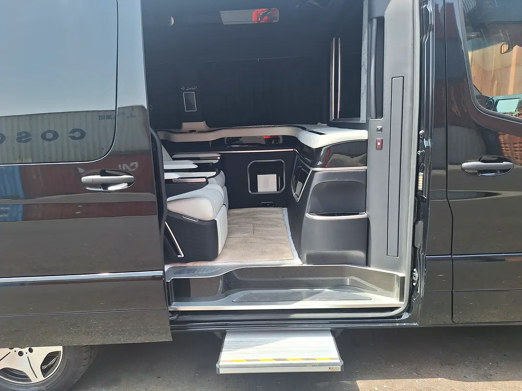 Mercedes-Benz Sprinter, 2023 — фото 8 из 10