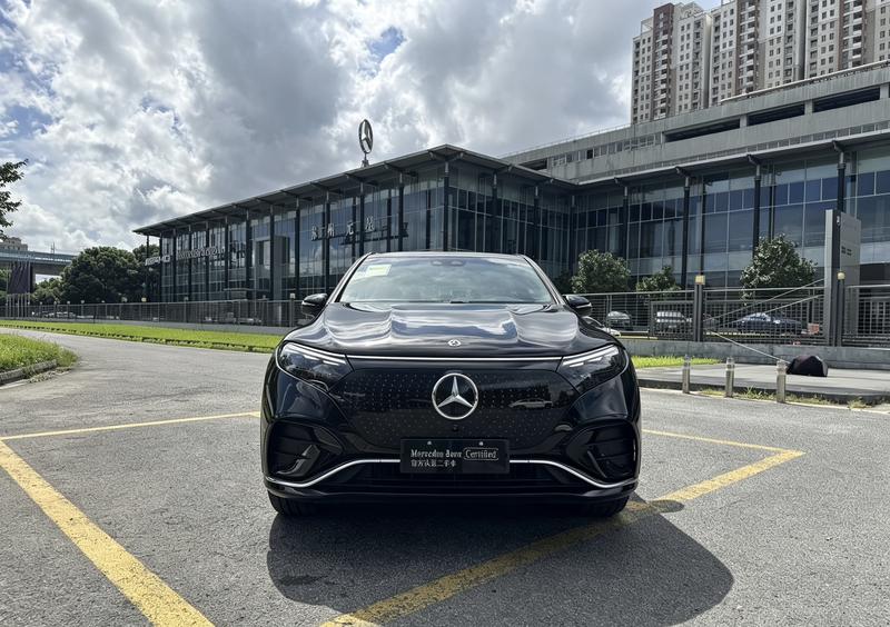 Mercedes-Benz EQS SUV, 2026 — фото 2 из 12