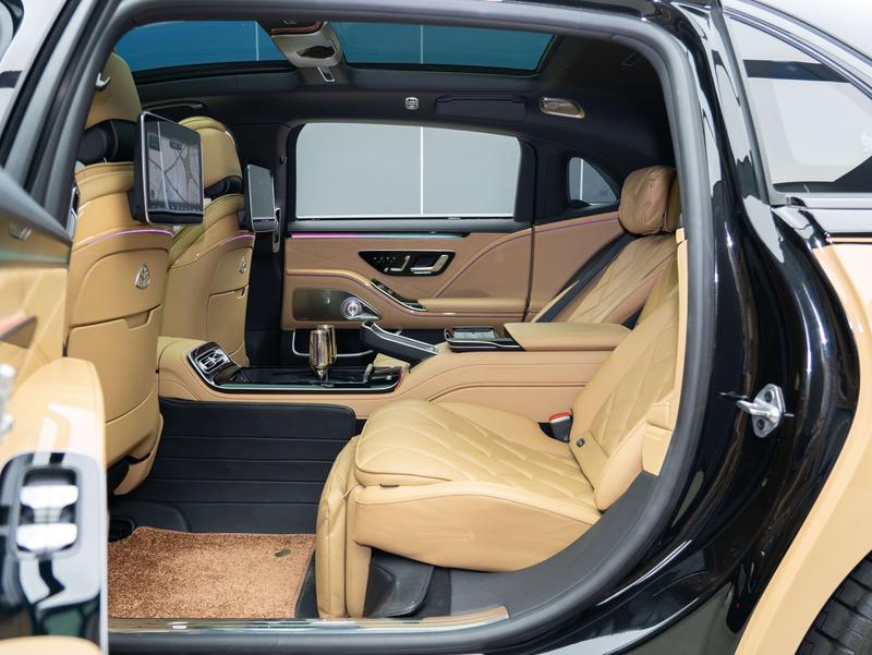 Mercedes-Benz Maybach S-Class, 2023 — фото 12 из 12
