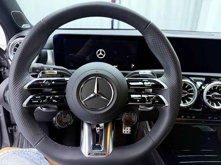 Mercedes-Benz A-Class AMG, 2024 — фото 6 из 9