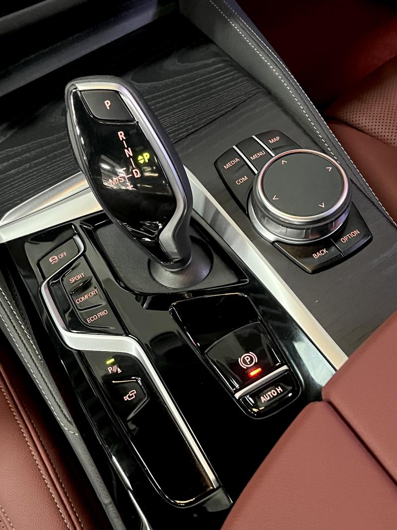 BMW 5 Series, 2022 — фото 9 из 11