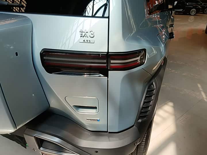 BYD FangChengBao Titanium 3 (Tai 3), 2025 — фото 8 из 9