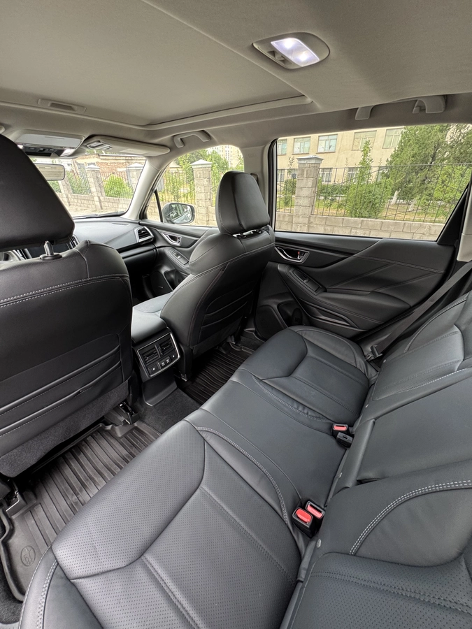 Subaru Forester, 2023 — фото 6 из 12