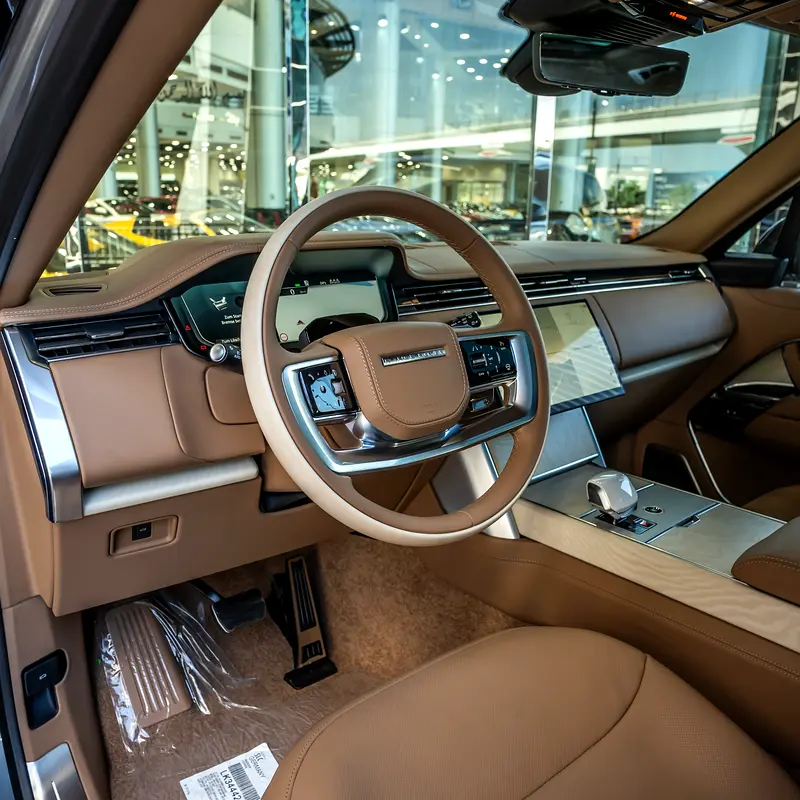 Land Rover Range Rover, 2026 — фото 6 из 10