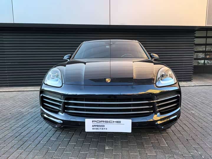 Porsche Cayenne Hybrid, 2022 — фото 3 из 9