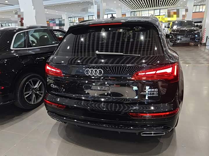 Audi Q5L, 2024 — фото 6 из 9