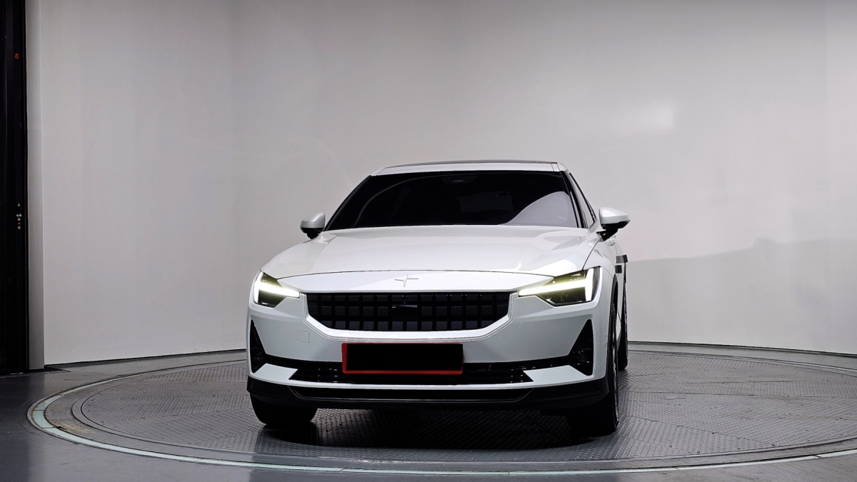 Polestar 2, 2022 — фото 3 из 12