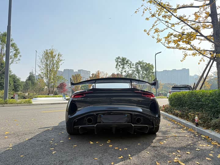 Lotus Emira, 2023 — фото 9 из 9