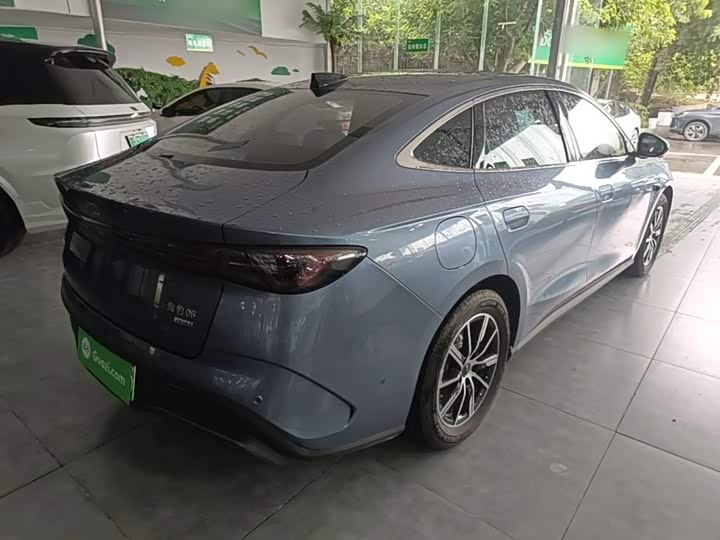 BYD Seal 06 Hybrid/EV, 2025 — фото 7 из 9