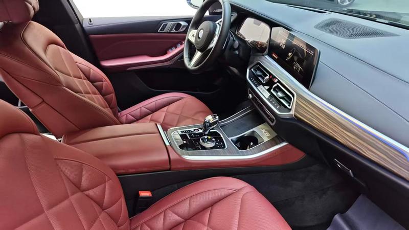 BMW X5, 2023 — фото 8 из 9