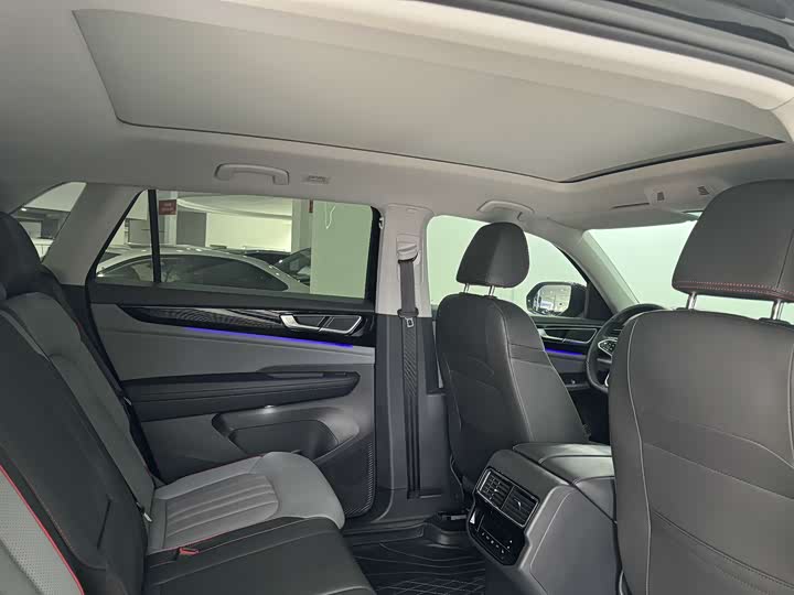 Volkswagen Teramont X, 2023 — фото 9 из 9