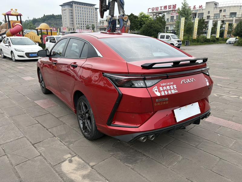 Dongfeng Aeolus Yixuan, 2023 — фото 4 из 9