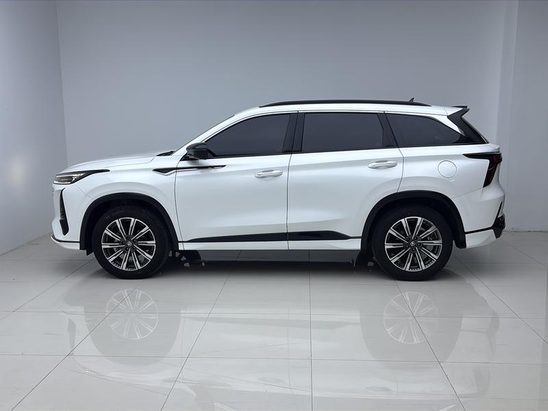 Changan CS75 Plus, 2024 — фото 4 из 12