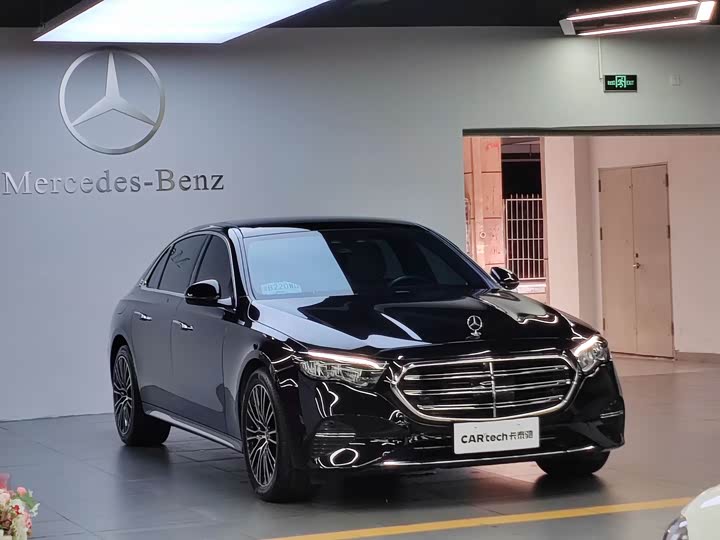 Mercedes-Benz E-Class, 2024 — фото 3 из 9
