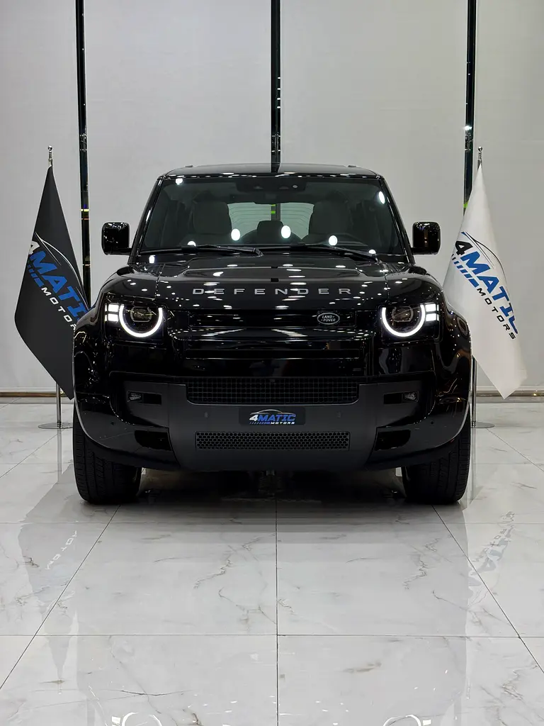 Land Rover Defender, 2026
