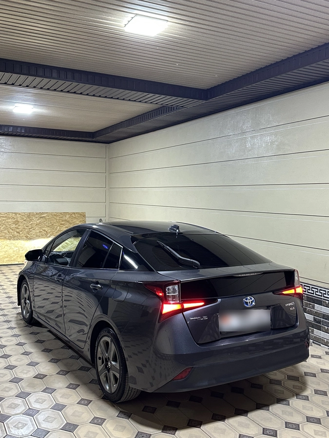 Toyota Prius, 2021 — фото 7 из 12