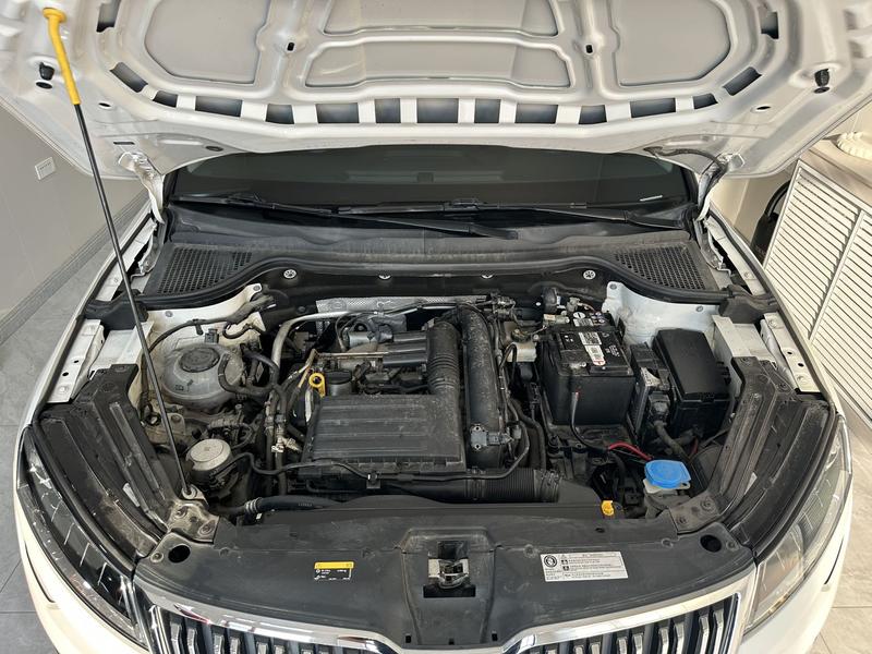 Skoda Karoq, 2023 — фото 8 из 12