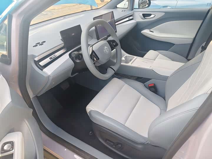MG Motor 4 EV, 2025 — фото 2 из 5