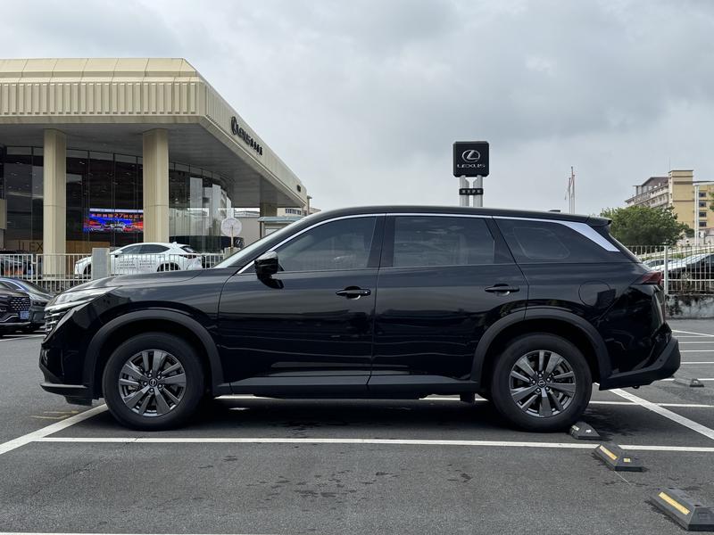 Nissan Pathfinder, 2024 — фото 4 из 12