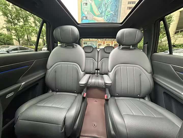 Dongfeng Yipai eπ 008, 2025 — фото 6 из 9