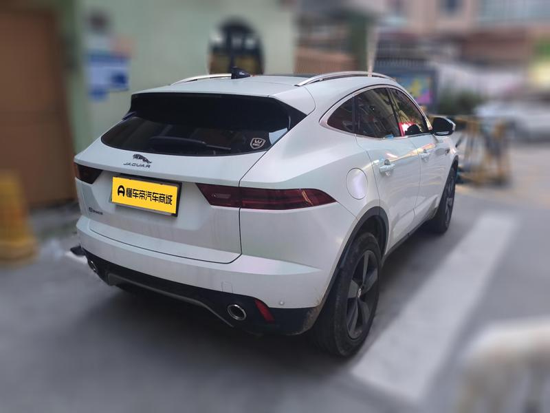 Jaguar E-Pace, 2023 — фото 2 из 12