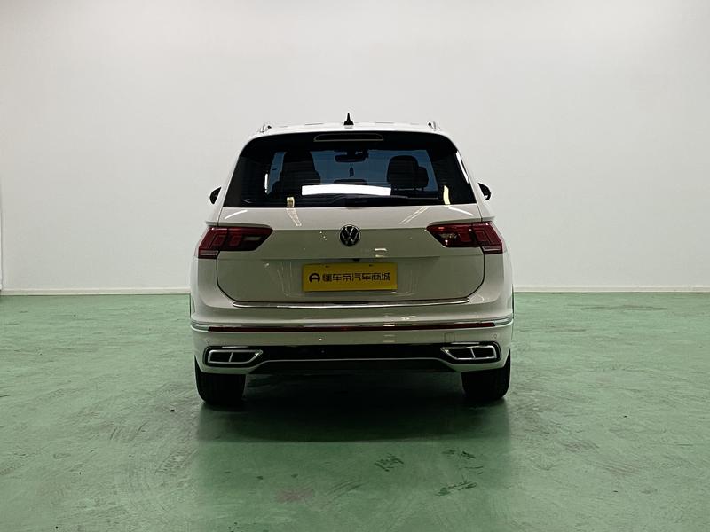 Volkswagen Tiguan L Pro, 2024 — фото 6 из 12
