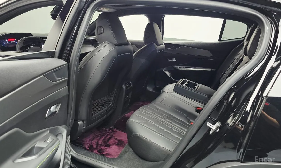Peugeot 408, 2024 — фото 11 из 12
