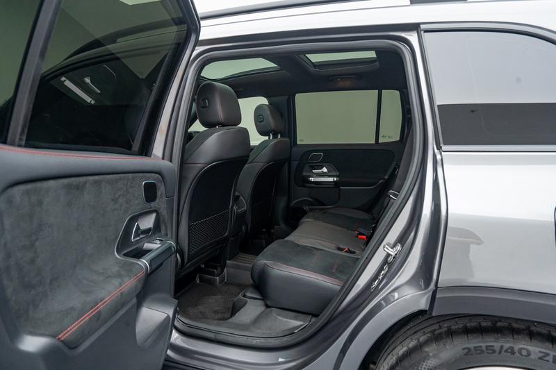 Mercedes-Benz GLB-Class AMG, 2024 — фото 11 из 12