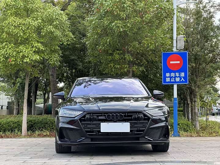 Audi A7L, 2023 — фото 2 из 9