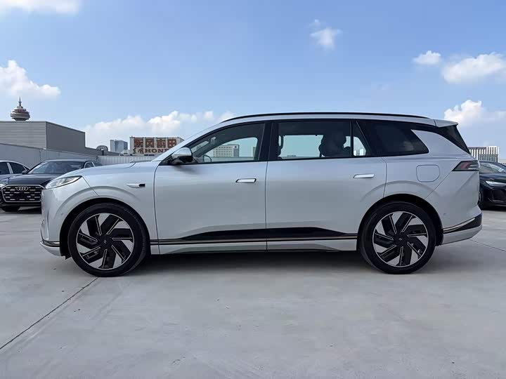 Dongfeng Yipai eπ 008, 2024 — фото 4 из 9