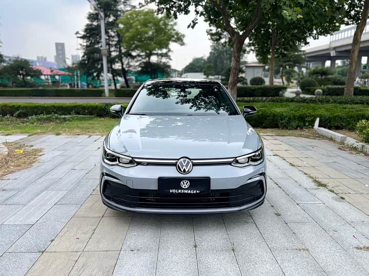 Volkswagen Golf, 2023 — фото 3 из 9