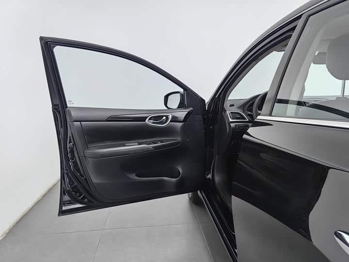 Nissan Sylphy, 2023 — фото 8 из 9