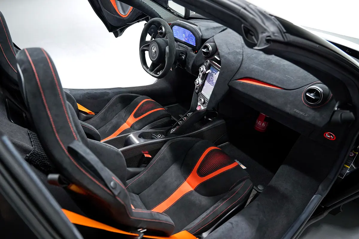 McLaren 765LT, 2022 — фото 9 из 10